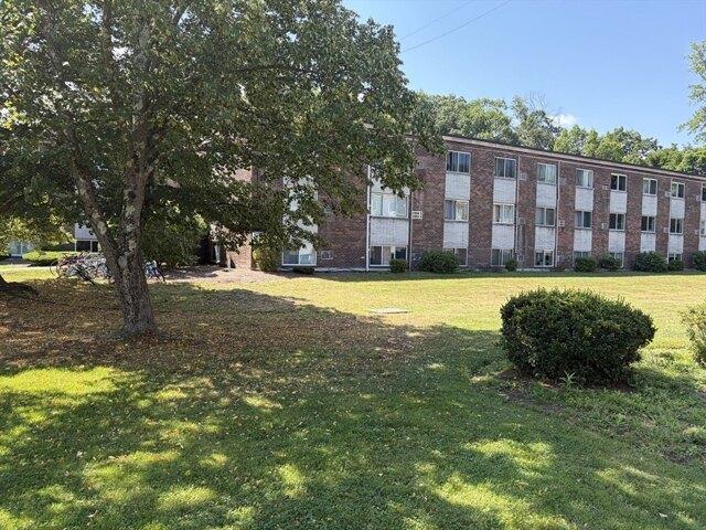 Condo for sale in Framingham, Massachusetts