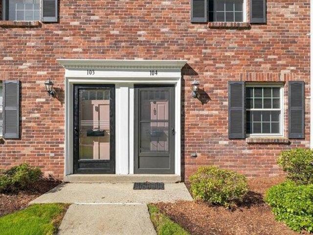 Condo for sale in Framingham, Massachusetts