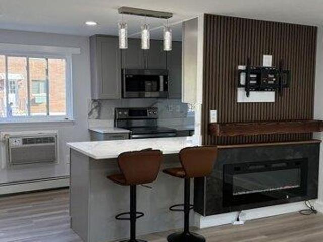 Condo for sale in Framingham, Middlesex County