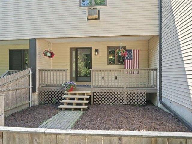 Condo for sale in Franklin, Massachusetts