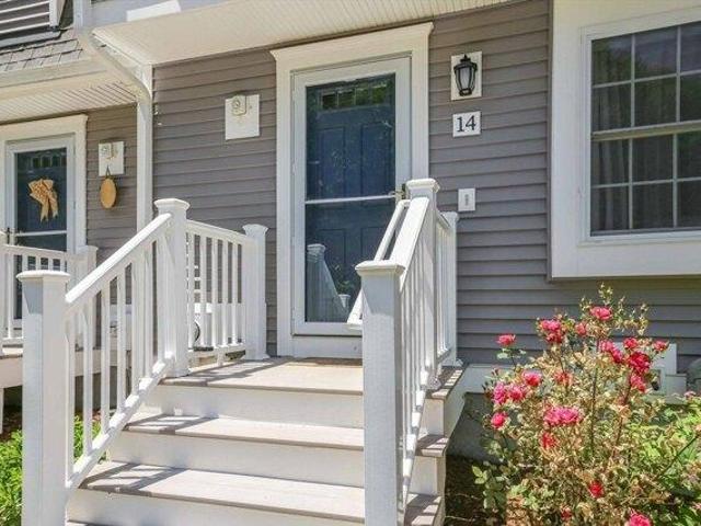 Condo for sale in Franklin, Massachusetts