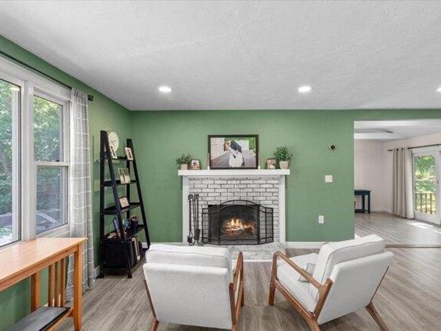 Condo for sale in Franklin, Massachusetts