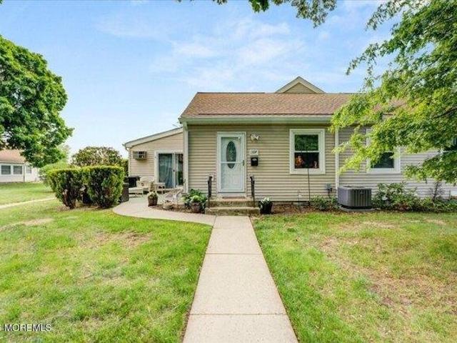 Condo for sale in Monmouth, New Jersey