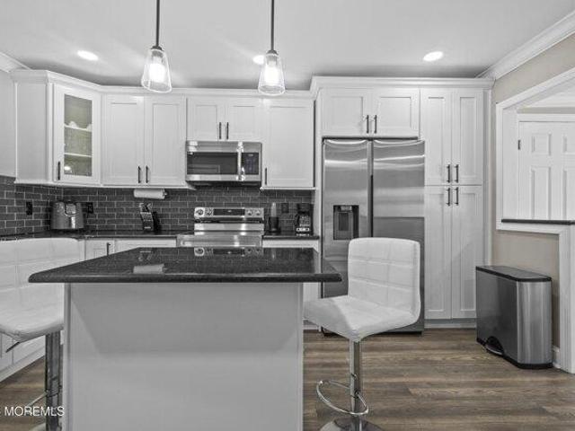 Condo for sale in Monmouth, New Jersey