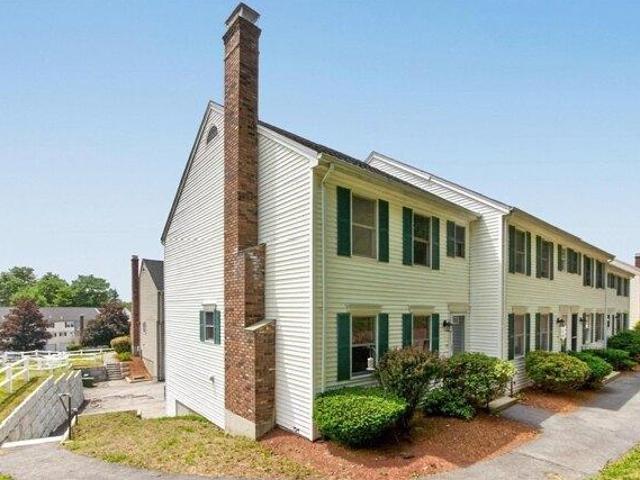 Condo for sale in Gardner, Massachusetts