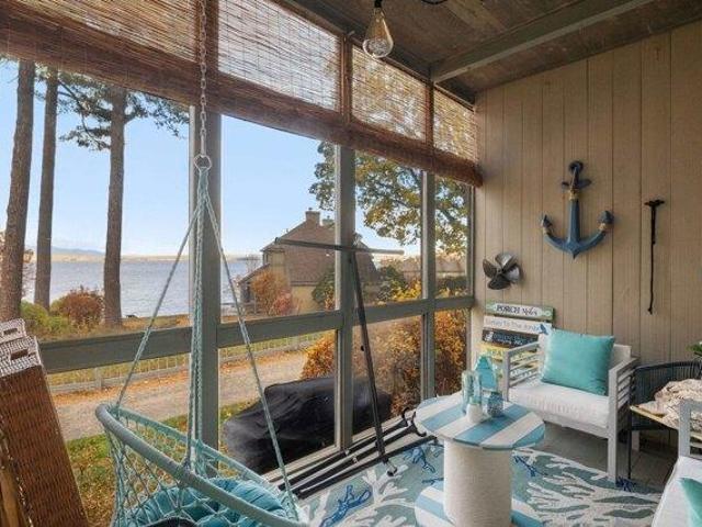 Condo for sale in New Hampshire