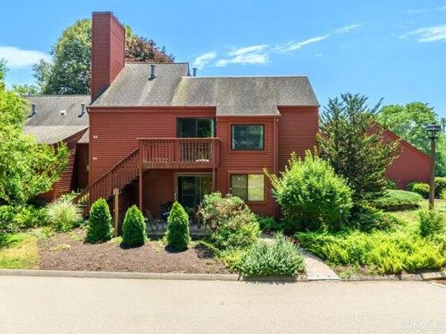 Condo for sale in Glastonbury, Connecticut