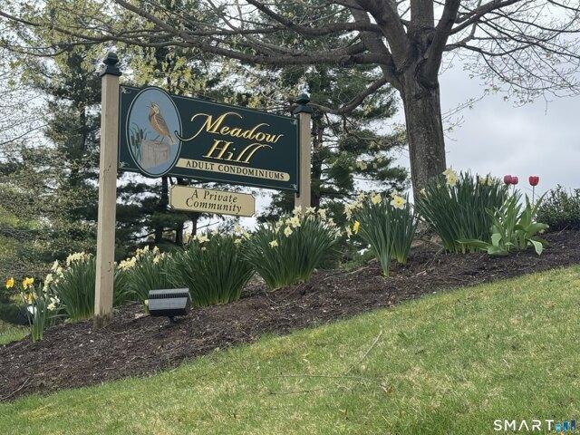 Condo for sale in Glastonbury, Connecticut