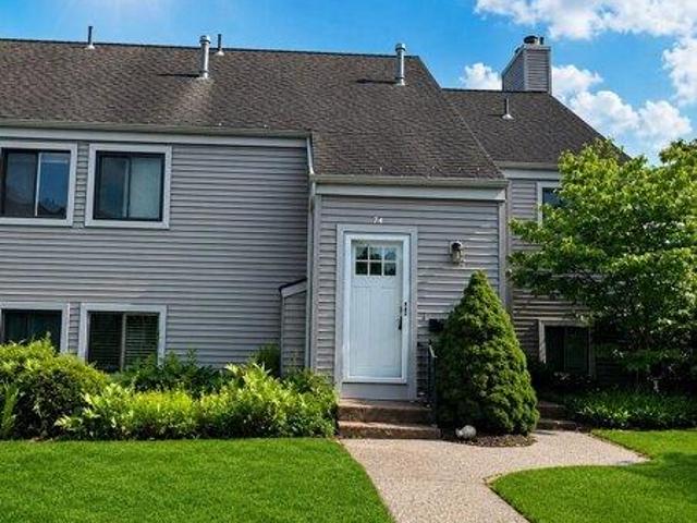 Condo for sale in Glastonbury, Connecticut