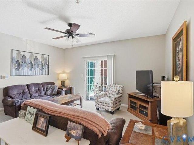 Condo for sale in Virginia