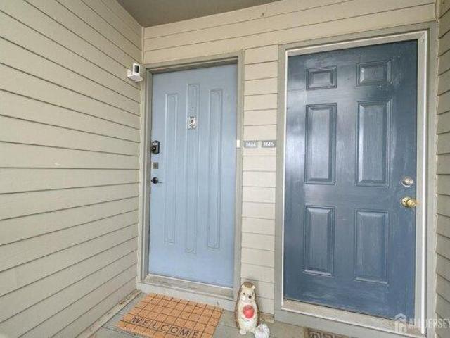 Condo for sale in Glen Gardner, New Jersey