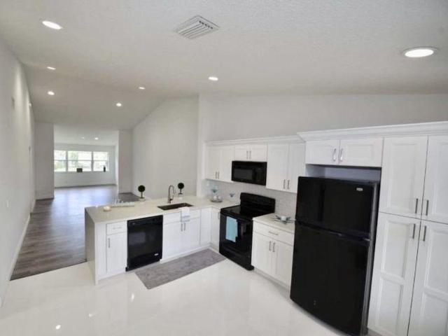 Condo for sale in Greenacres, Florida