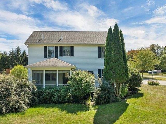 Condo for sale in Greenland, Rockingham County