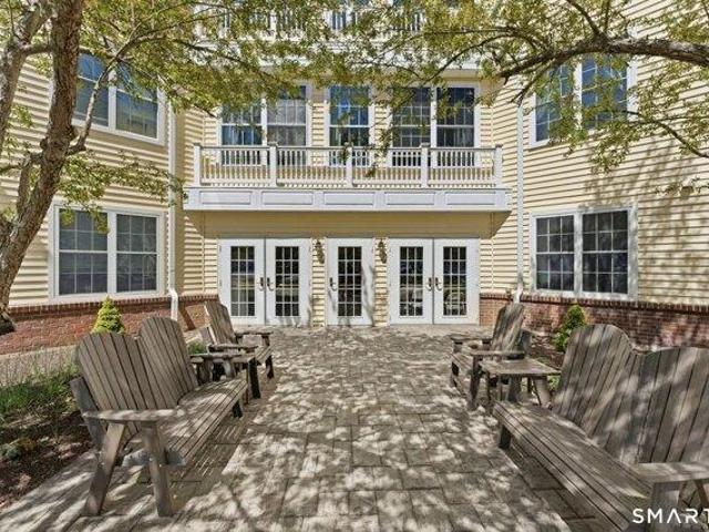 Condo for sale in Groton, Connecticut