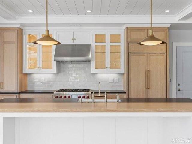 Condo for sale in Groton, Connecticut