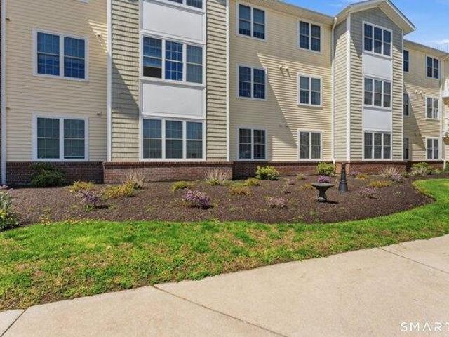 Condo for sale in Groton, Connecticut