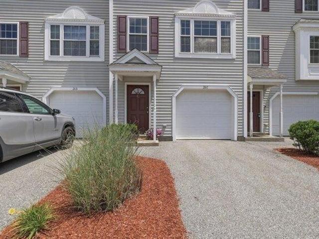 Condo for sale in Groton, Massachusetts