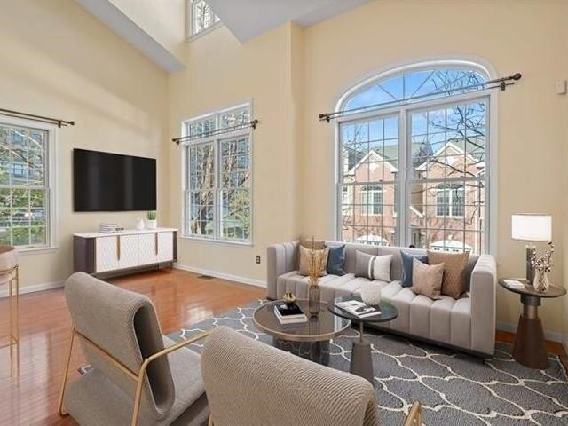 Condo for sale in Hudson, New Jersey