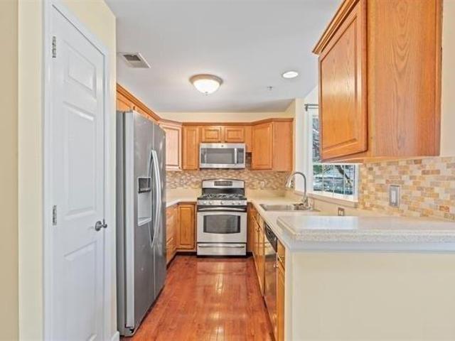 Condo for sale in Hudson, New Jersey