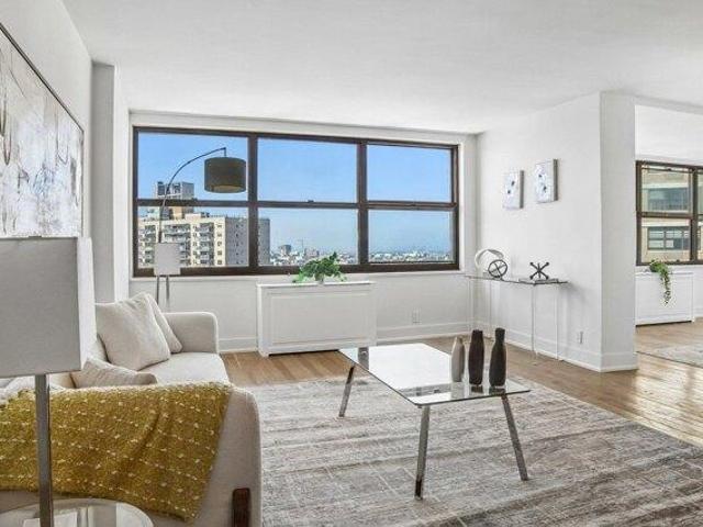 Condo for sale in Hudson, New Jersey