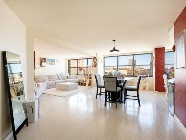 Condo for sale in Hudson, New Jersey