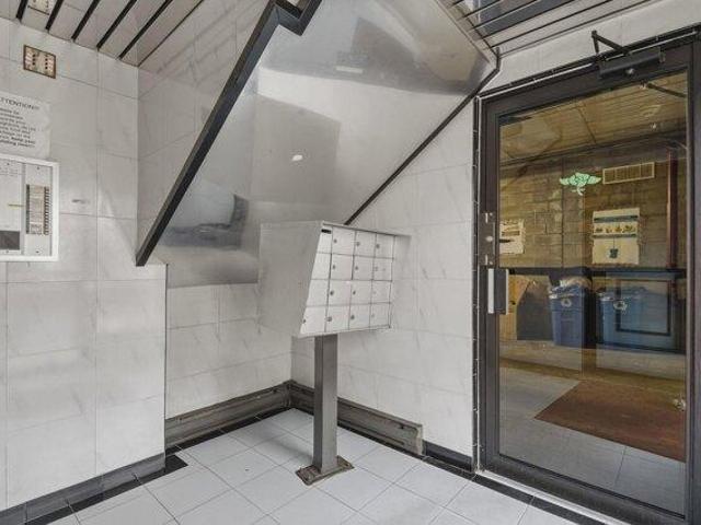 Condo for sale in Hudson, New Jersey