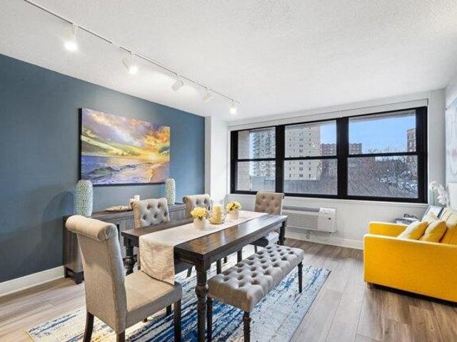 Condo for sale in Galaxy Towers, Guttenberg