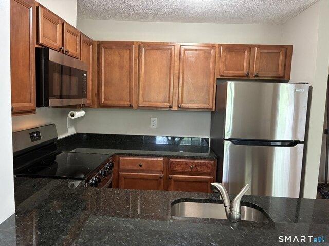 Condo for sale in Hamden, Connecticut