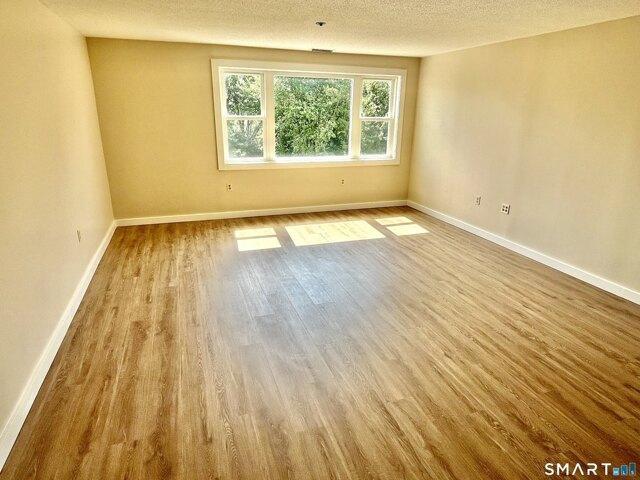 Condo for sale in Hamden, South Central Connecticut Planning Region