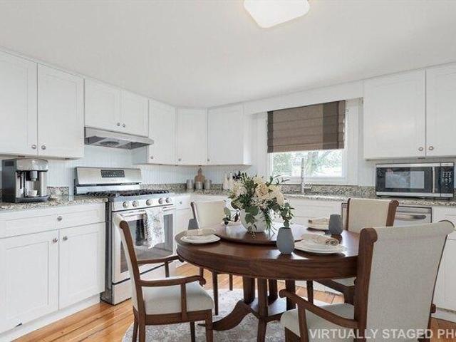 Condo for sale in South Hamilton, Massachusetts