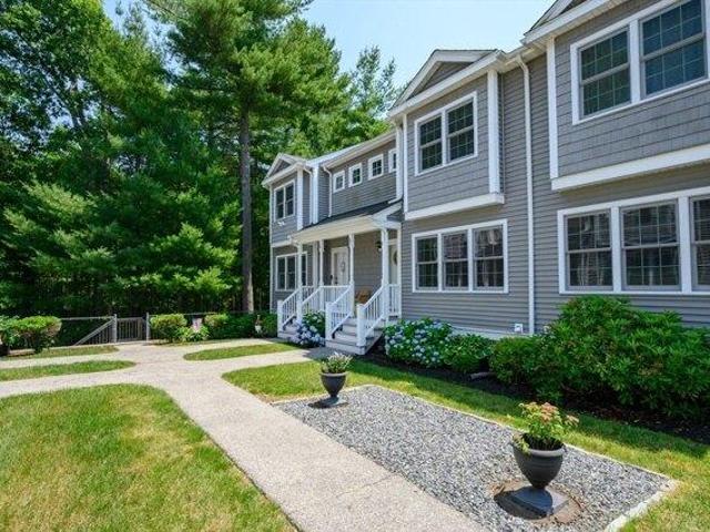 Condo for sale in Hanson, Massachusetts
