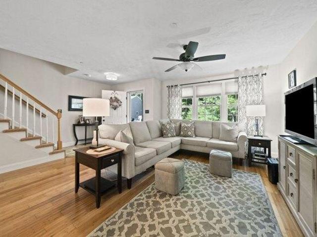 Condo for sale in Hanson, Plymouth County