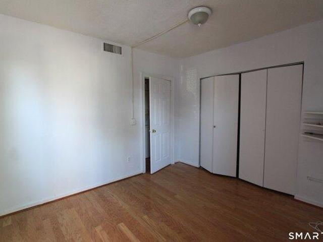 Condo for sale in Hartford, Connecticut