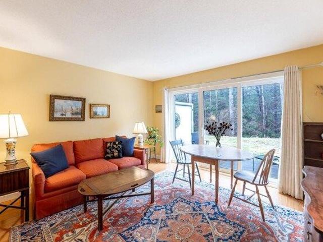 Condo for sale in Plantsville, Vermont