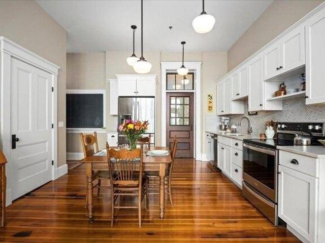 Condo for sale in Hatfield, Massachusetts
