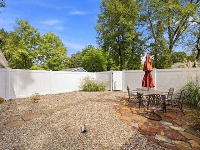 Condo for sale in Hatfield, Hampshire County
