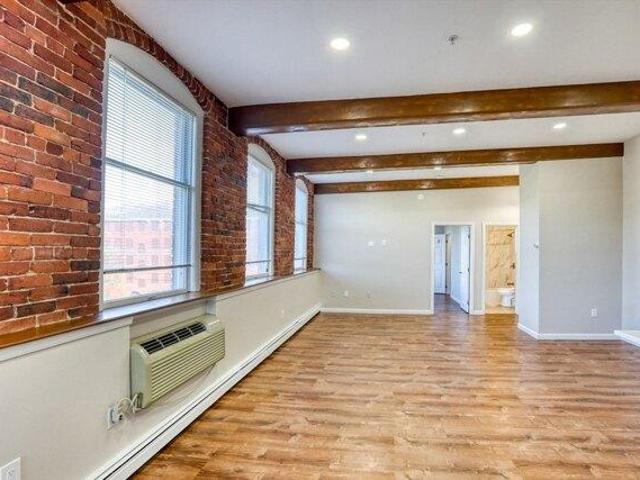 Condo for sale in Haverhill, Massachusetts