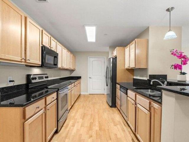 Condo for sale in Haverhill, Massachusetts