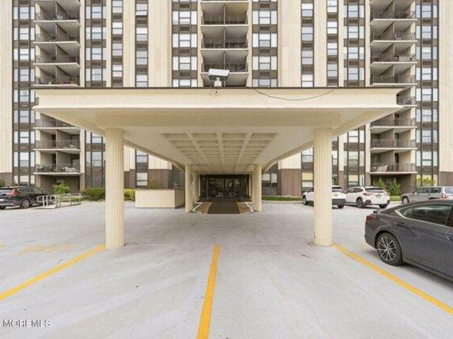 Condo for sale in Monmouth, New Jersey