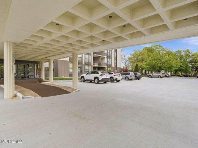 Condo for sale in Monmouth, New Jersey