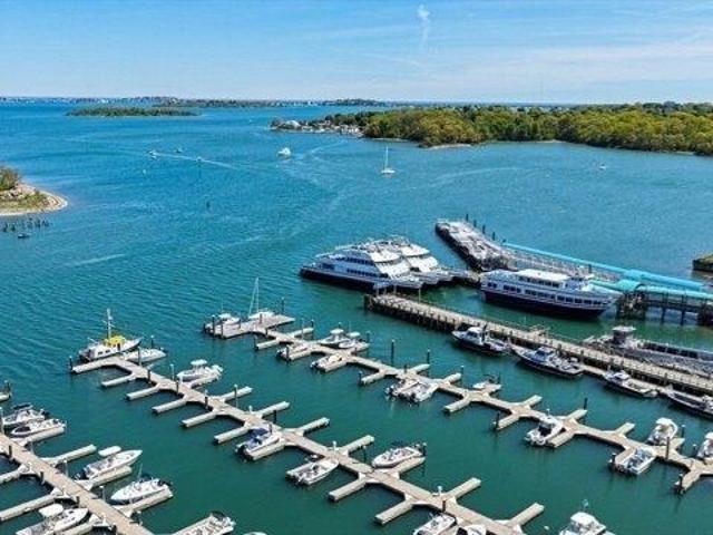 Condo for sale in Hingham, Massachusetts
