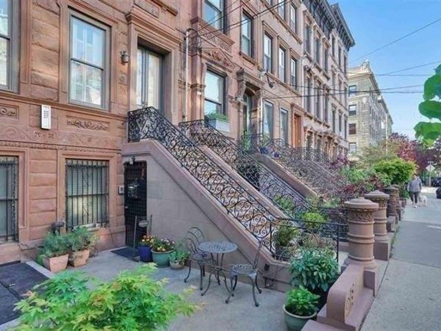 Condo for sale in Hudson, New Jersey