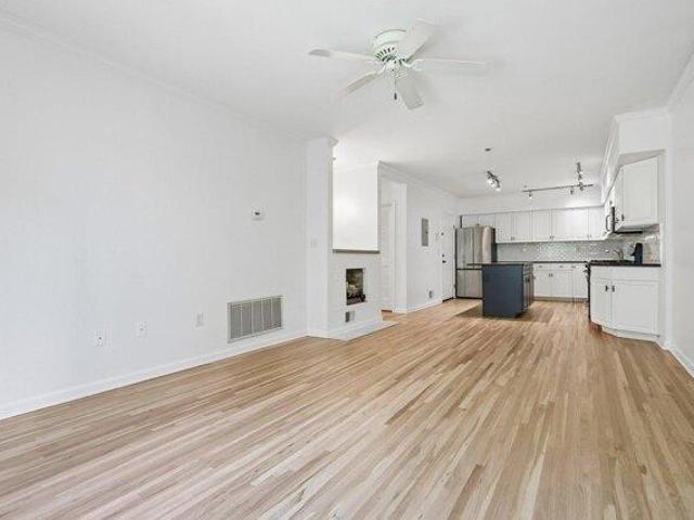 Condo for sale in Hudson, New Jersey