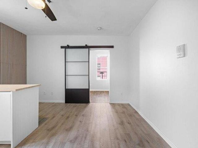 Condo for sale in Hudson, New Jersey