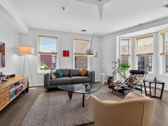 Condo for sale in Hudson, New Jersey