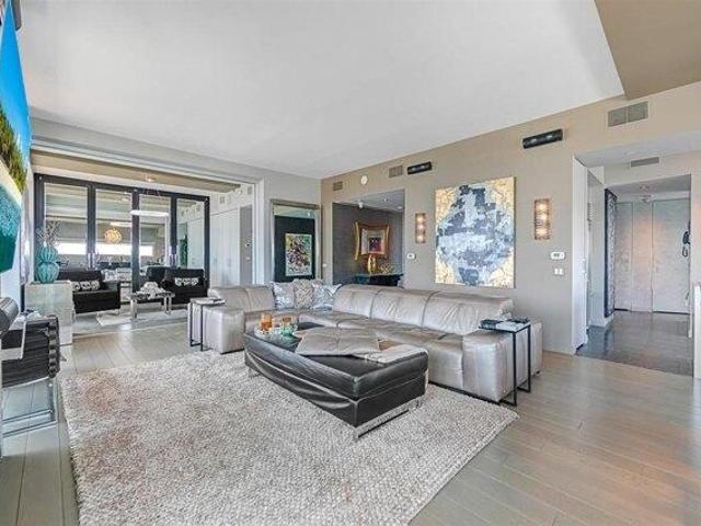 Condo for sale in Hudson, New Jersey