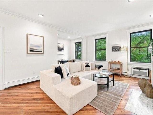 Condo for sale in Hudson, New Jersey
