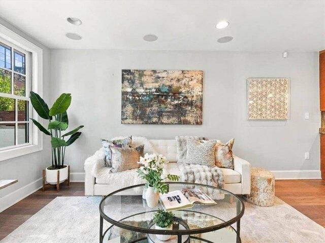 Condo for sale in Hudson, New Jersey