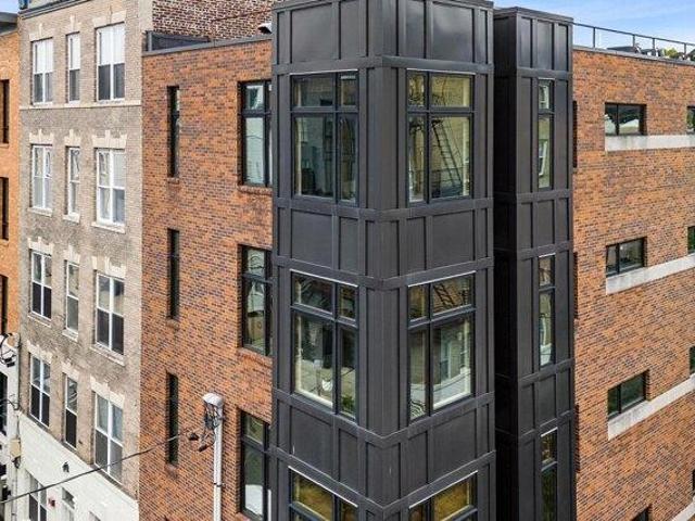 Condo for sale in Hudson, New Jersey