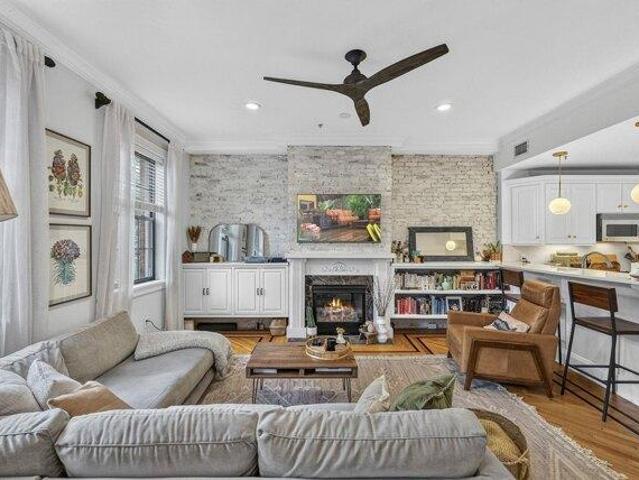 Condo for sale in Hudson, New Jersey